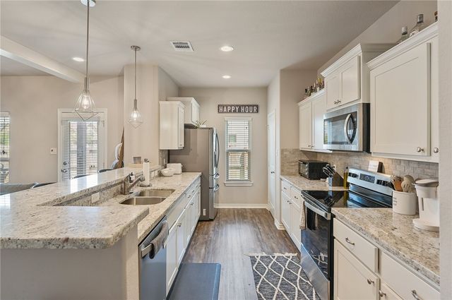 501 Hayes Lane, College Station, TX 77845