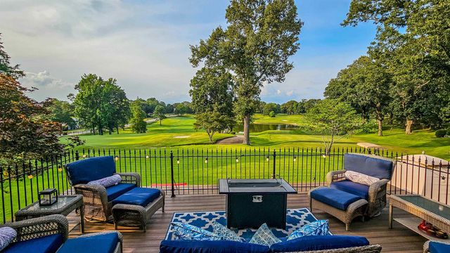 8332 COUNTRYWOOD FWY, Memphis, TN 38016