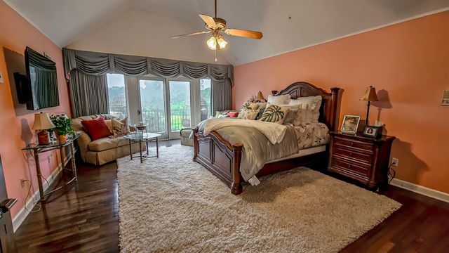 8332 COUNTRYWOOD FWY, Memphis, TN 38016