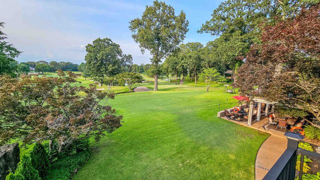 8332 COUNTRYWOOD FWY, Memphis, TN 38016