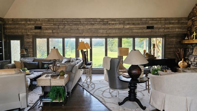 8332 COUNTRYWOOD FWY, Memphis, TN 38016