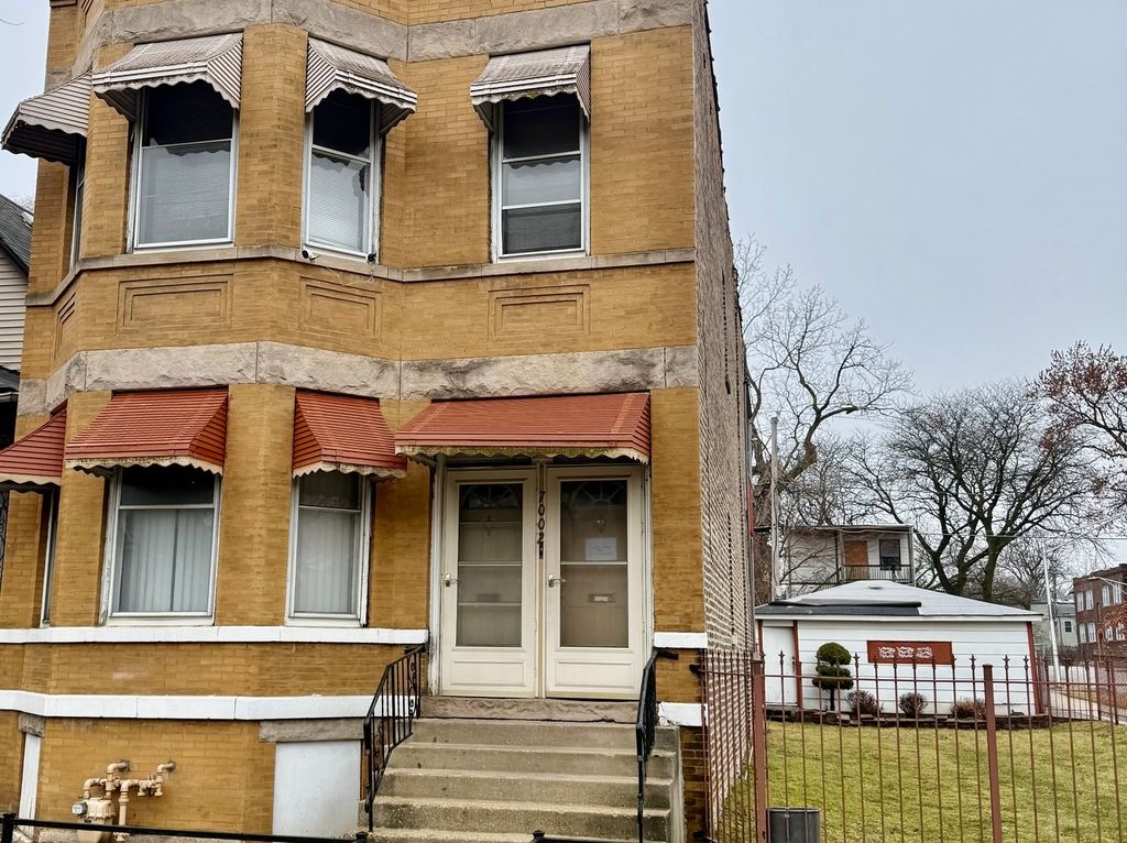 7002 S Throop Street, Chicago, IL 60636