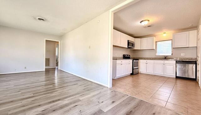 10502 Ambursen Street, Houston, TX 77034