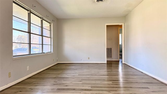 10502 Ambursen Street, Houston, TX 77034