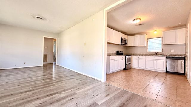 10502 Ambursen Street, Houston, TX 77034