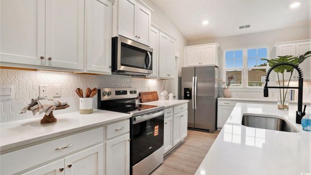 125 Keithland Dr., Conway, SC 29526