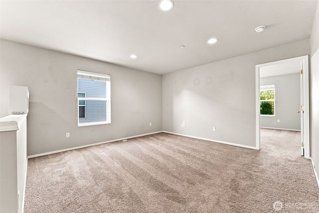 1933 Chaffee Avenue, Dupont, WA 98327