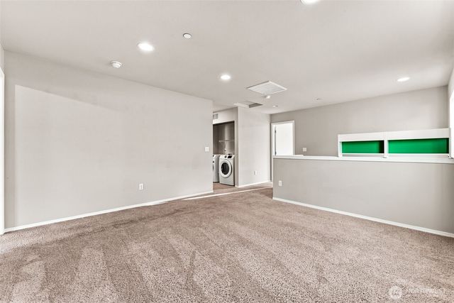 1933 Chaffee Avenue, Dupont, WA 98327