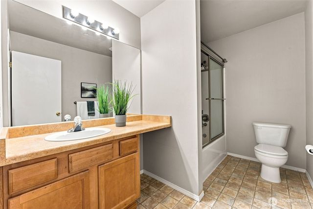 1933 Chaffee Avenue, Dupont, WA 98327