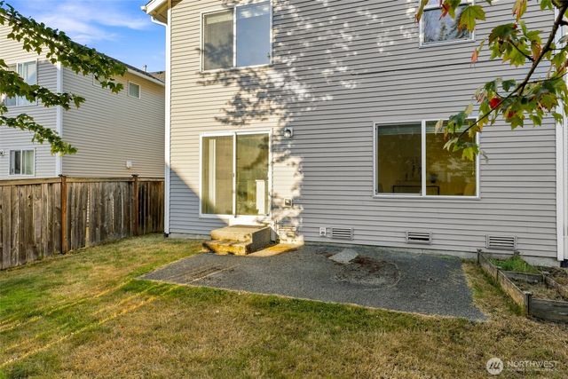 1933 Chaffee Avenue, Dupont, WA 98327