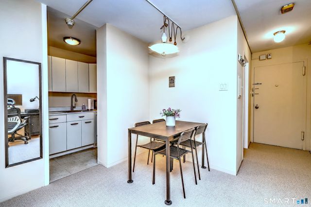 100 York Street 5G, New Haven, CT 06511