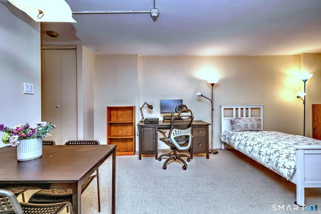 100 York Street 5G, New Haven, CT 06511