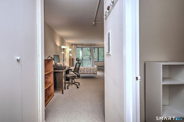 100 York Street 5G, New Haven, CT 06511