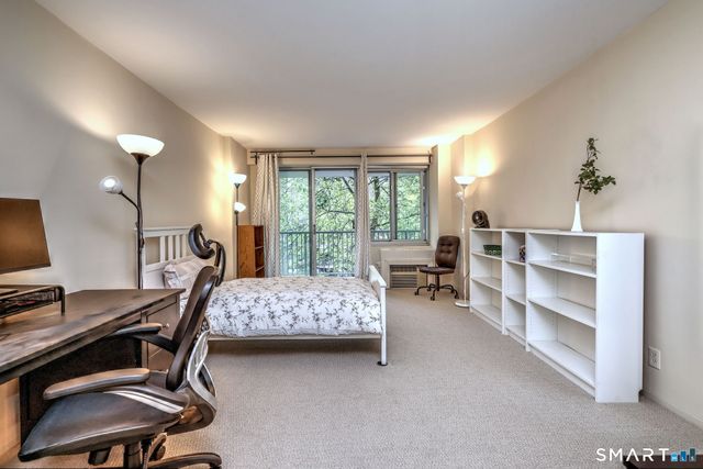 100 York Street 5G, New Haven, CT 06511