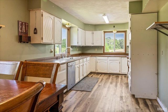 1519 S Willman Road, Hartford City, IN 47348