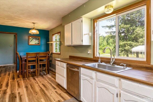 1519 S Willman Road, Hartford City, IN 47348