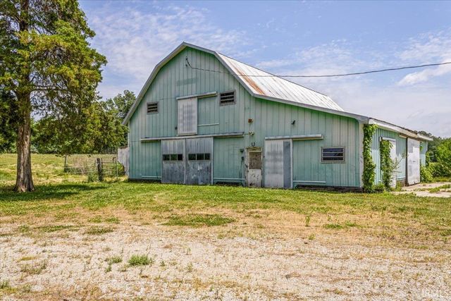 1519 S Willman Road, Hartford City, IN 47348