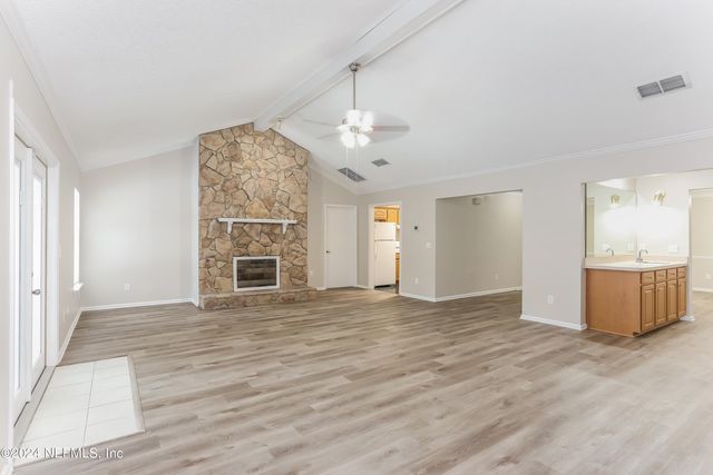 533 MAJESTIC WOOD Drive, Fleming Island, FL 32003