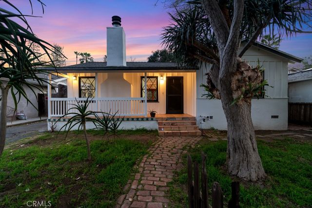 22050 Ybarra, Woodland Hills, CA 91364