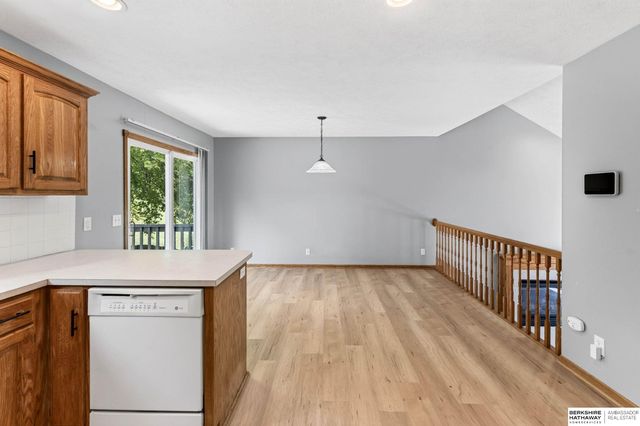 2606 Blackhawk Drive, Bellevue, NE 68123