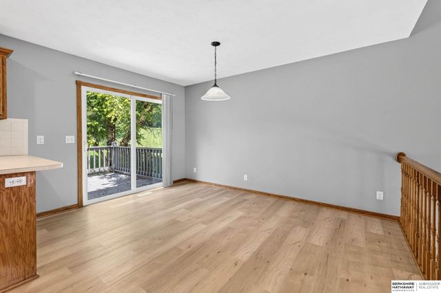 2606 Blackhawk Drive, Bellevue, NE 68123