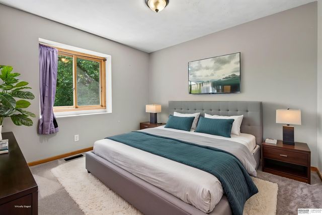 2606 Blackhawk Drive, Bellevue, NE 68123