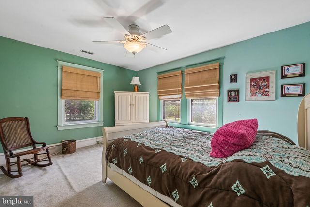 147 HAWTHORNE AVE, Haddonfield, NJ 08033