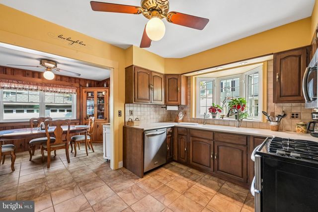 147 HAWTHORNE AVE, Haddonfield, NJ 08033