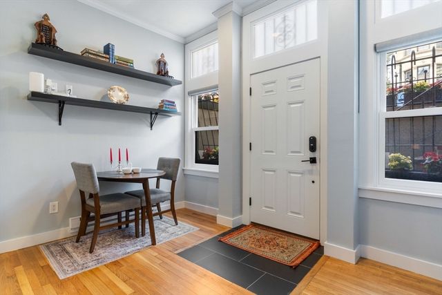 560 Columbus Avenue 1, Boston, MA 02118