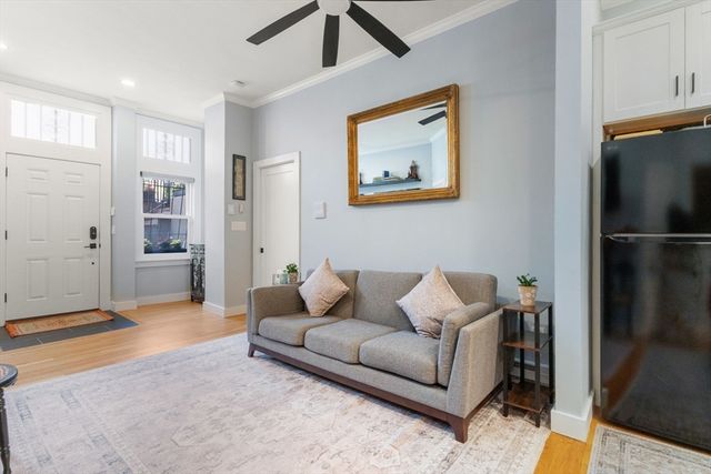 560 Columbus Avenue 1, Boston, MA 02118