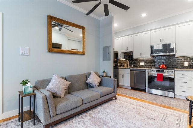 560 Columbus Avenue 1, Boston, MA 02118