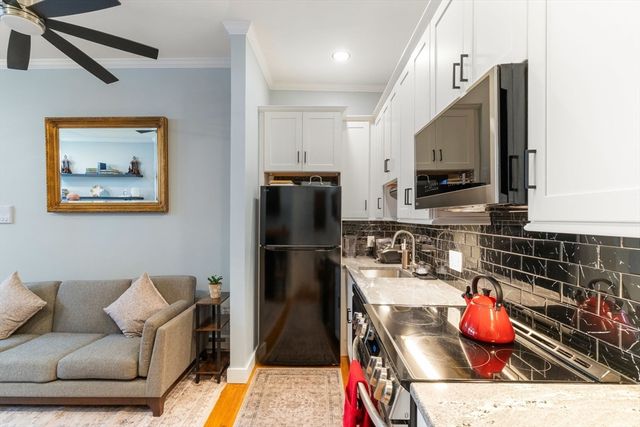 560 Columbus Avenue 1, Boston, MA 02118
