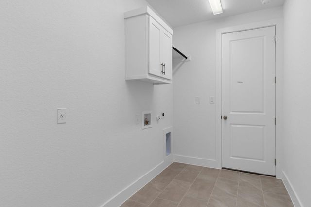 2144 Sarabanda ST, Round Rock, TX 78681