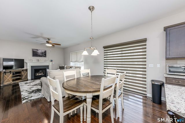 2 Farmington Drive, North Branford, CT 06472