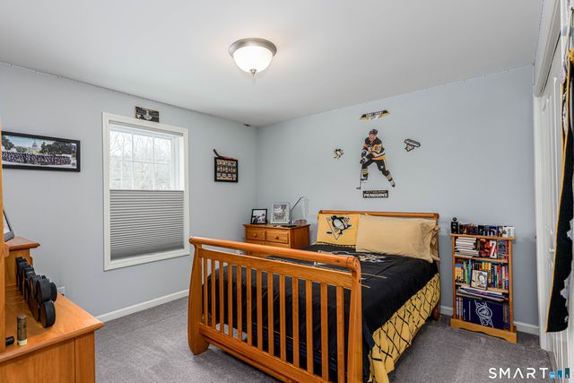 2 Farmington Drive, North Branford, CT 06472