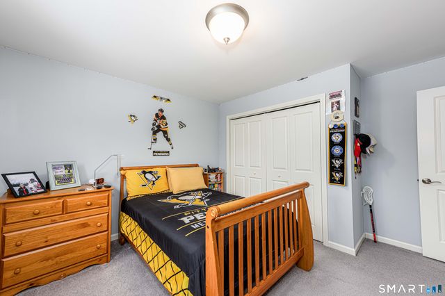 2 Farmington Drive, North Branford, CT 06472