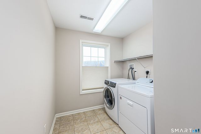 2 Farmington Drive, North Branford, CT 06472