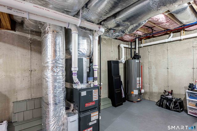 2 Farmington Drive, North Branford, CT 06472