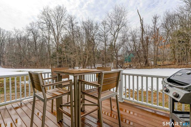 2 Farmington Drive, North Branford, CT 06472