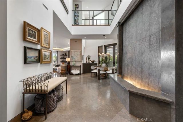 8 Beacon Bay, Newport Beach, CA 92660