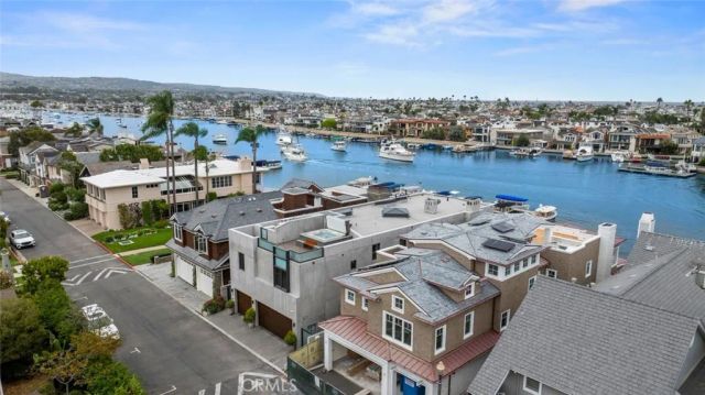 8 Beacon Bay, Newport Beach, CA 92660