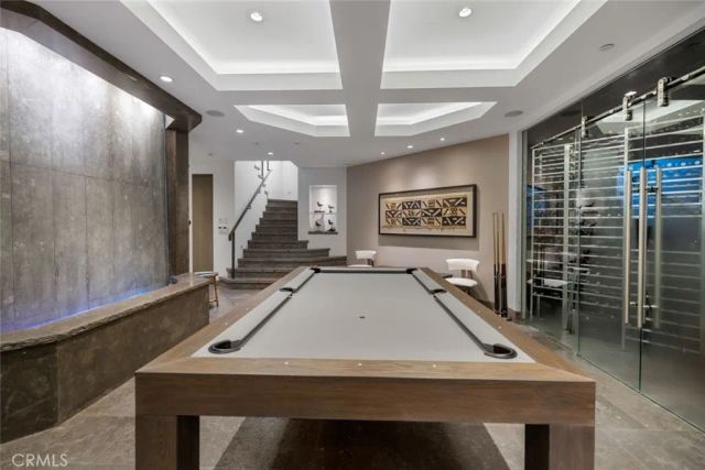 8 Beacon Bay, Newport Beach, CA 92660