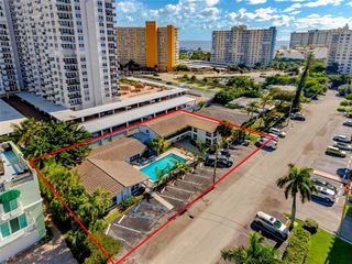 412 Sunset Drive 11, Pompano Beach, FL 33062