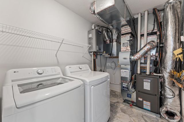 10515 Harbor Lane N, Maple Grove, MN 55369