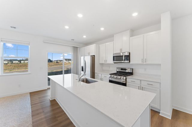 10515 Harbor Lane N, Maple Grove, MN 55369