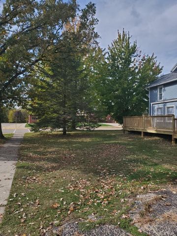 404 Sumner STREET, Genoa City, WI 53128