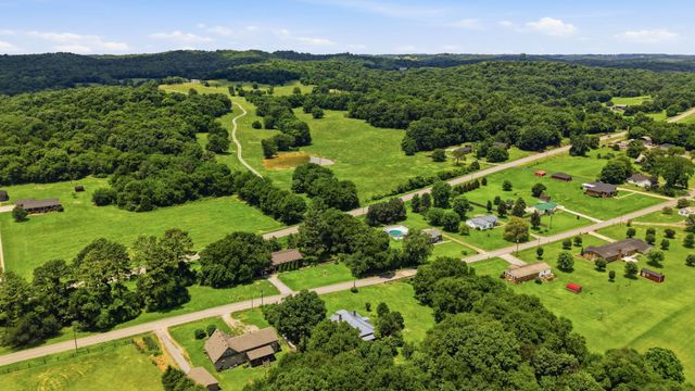 1641 Old Fayetteville Hwy, Lynchburg, TN 37352