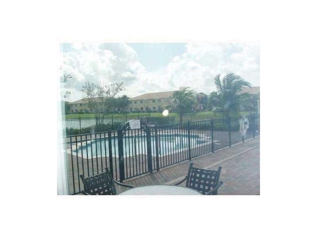 1575 NE 33 Avenue 101, Homestead, FL 33033