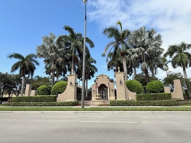 1575 NE 33 Avenue 101, Homestead, FL 33033