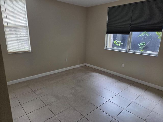 1575 NE 33 Avenue 101, Homestead, FL 33033